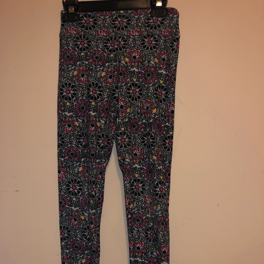 Lularoe leggings one size like new